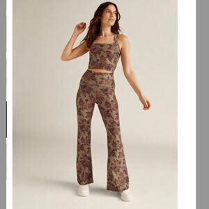 Beyond Yoga Brown Floral Leggings